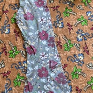 Floral Print Maxi Skirt in Gray and Burgundy